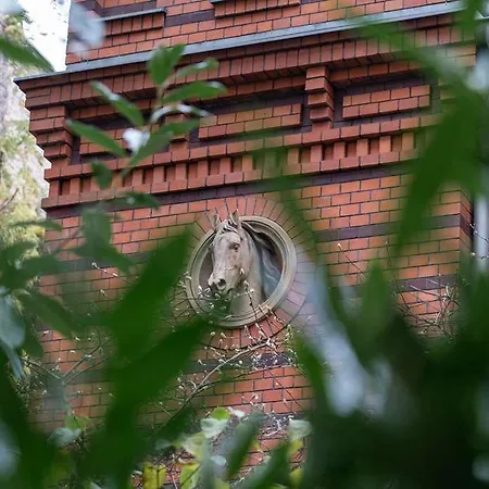 Telegraphenamt Hotel *