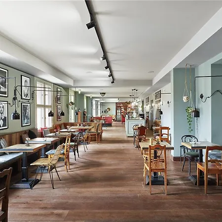 מלון Telegraphenamt *